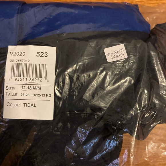 Jacket - Picture 3 of 15